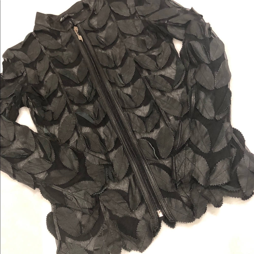 Classic Leaf Design Leather Jacket - image 7